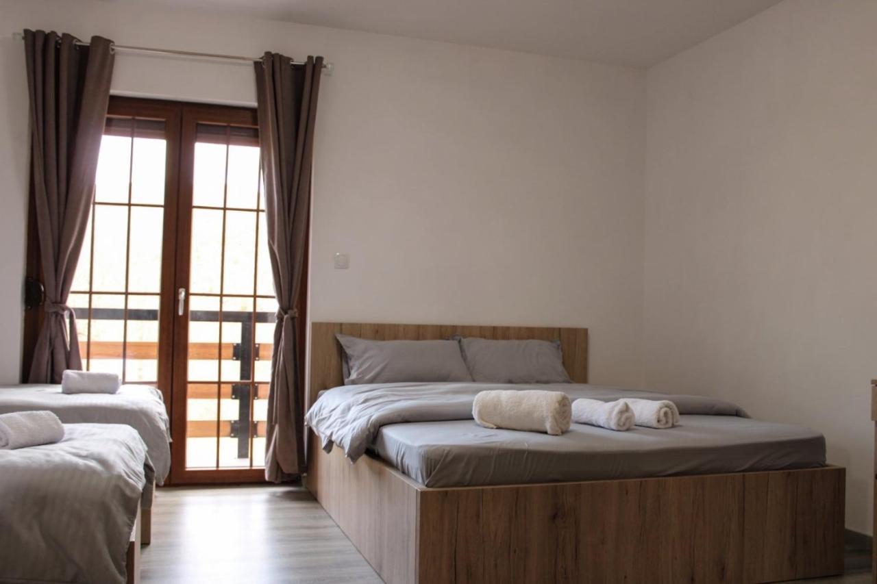 ברזוביצ'ה Eleon Motel מראה חיצוני תמונה