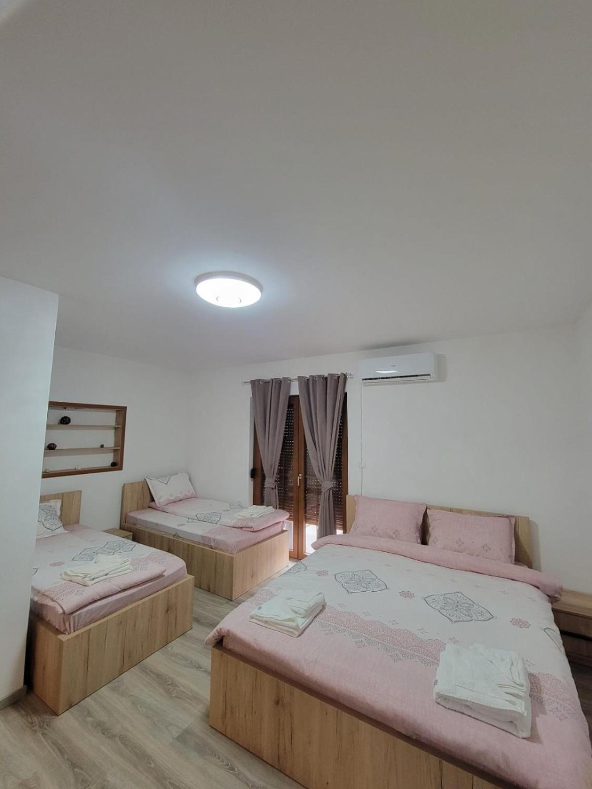 ברזוביצ'ה Eleon Motel מראה חיצוני תמונה