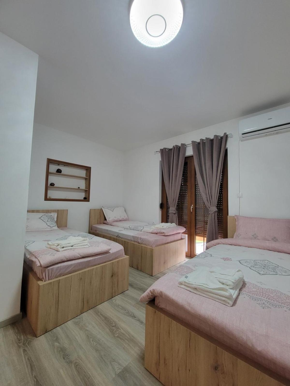 ברזוביצ'ה Eleon Motel מראה חיצוני תמונה